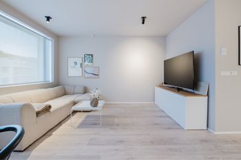 Hafnarbraut 11 - Mynd