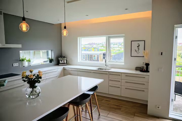 Úlfarsbraut 76, 113 Reykjavík