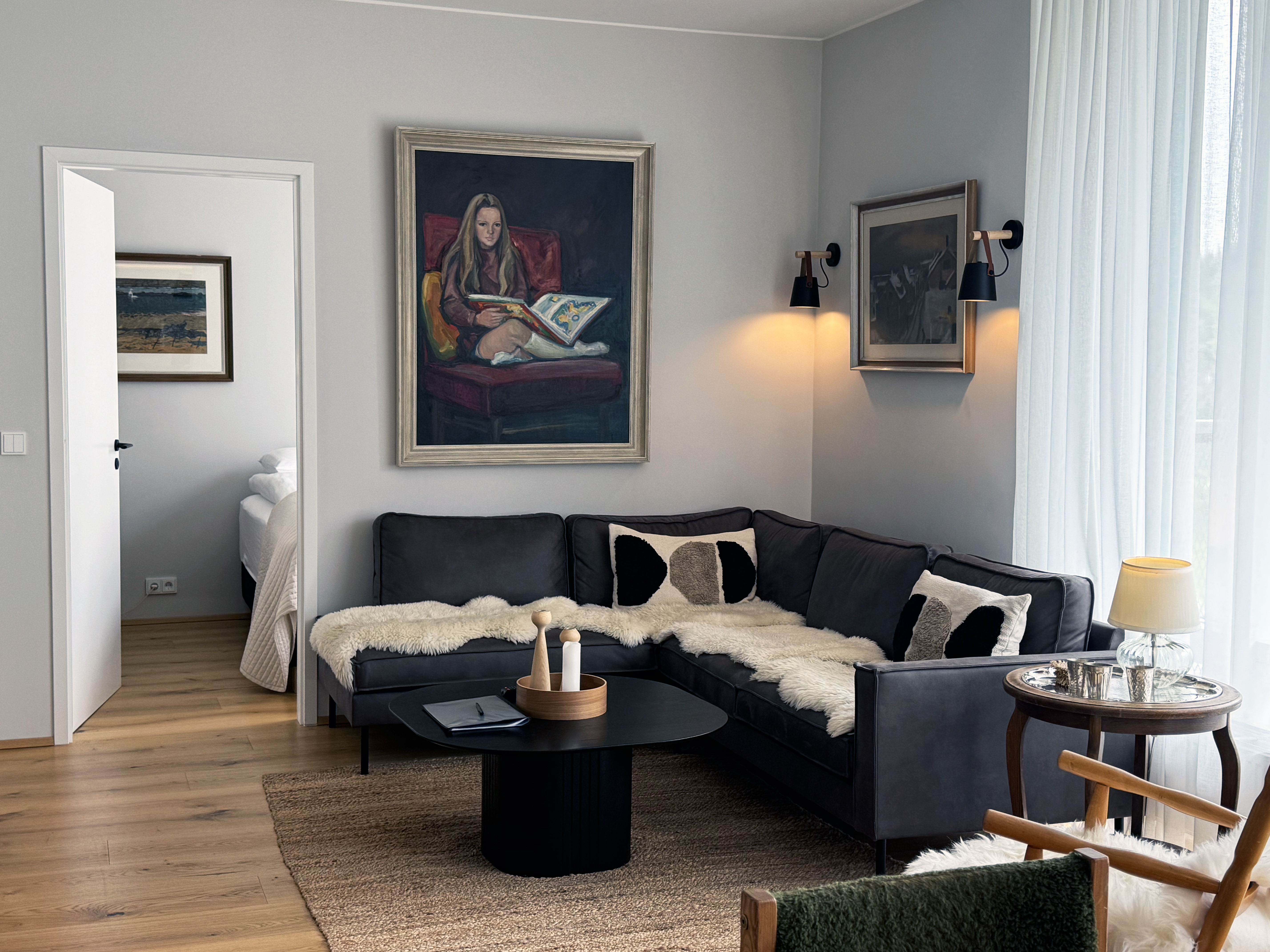 stofa-med-nyjum-sofa2025-07-01-22-00-25652278.jpg