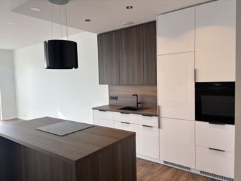 Grensásvegur 1F - Mynd