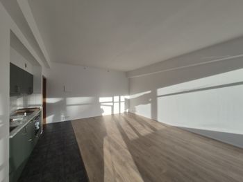 Hraunbær 102A - Mynd