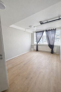 Stangarhylur 3A - Mynd