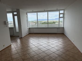 Þangbakki 10 - Foto