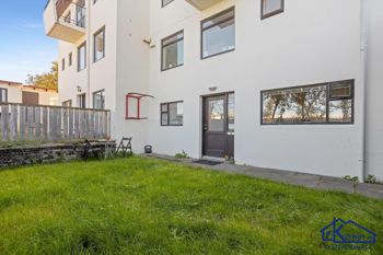 Langabrekka 10A - Mynd