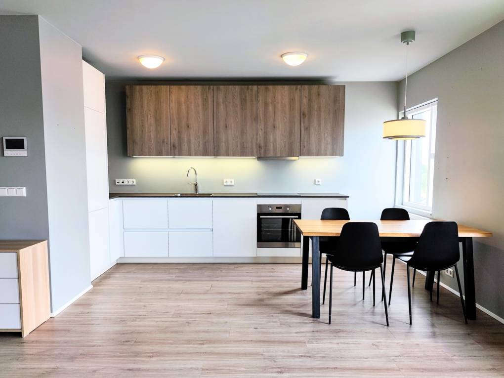 2-kitchen2026-08-13-13-02-49229415.png