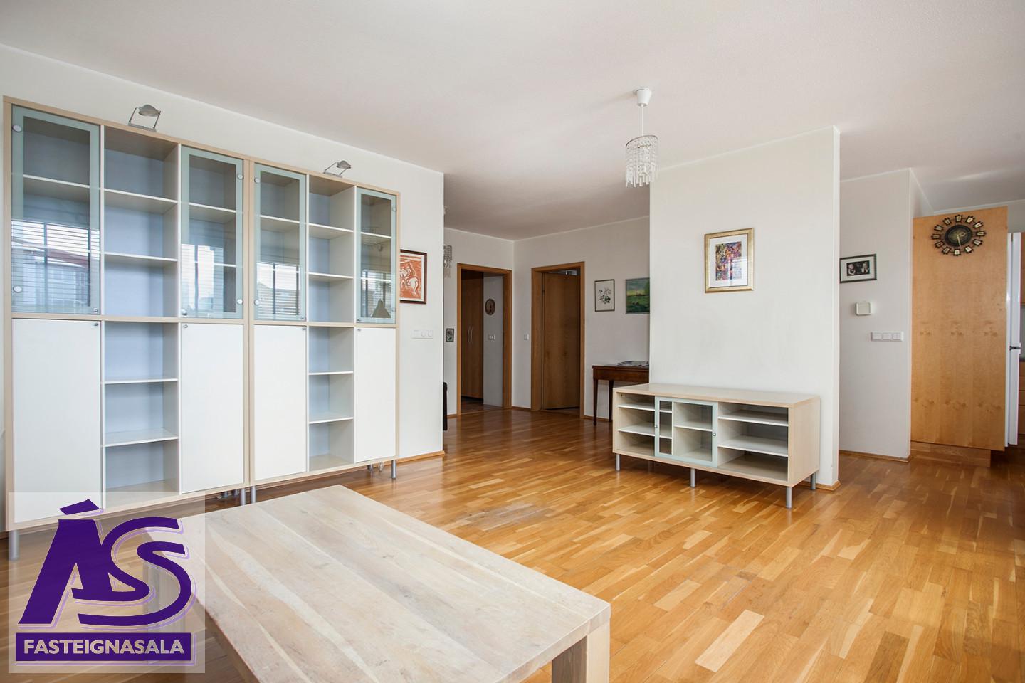 52026-09-20-14-57-41632470.jpeg