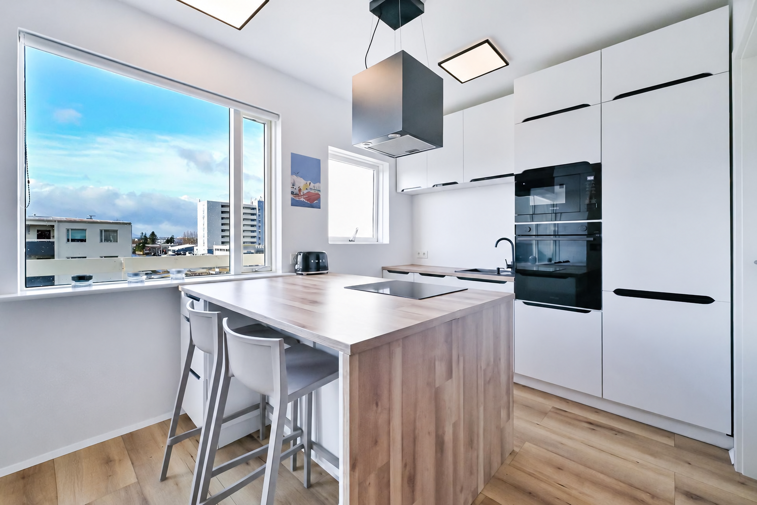 logo-free-property-photograph-12026-10-20-11-52-51947868.png